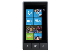 Windows Phone close to Skype app release