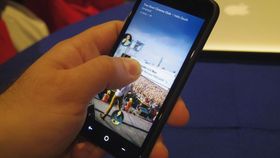 Facebook Home goes global in Google Play today