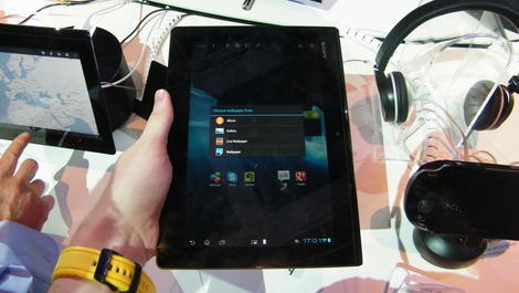 Sony Xperia Tablet S sales suspended over water damage fears