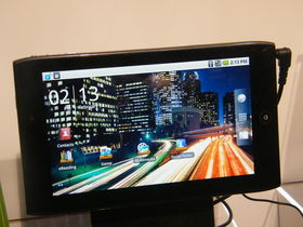Acer Iconia Tab A100 delayed over Honeycomb display issues?