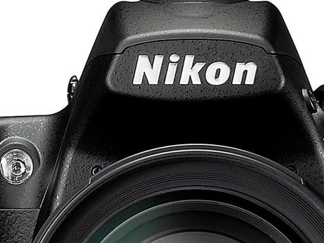 Canon and Nikon Japanese market share declines