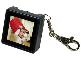 Picture this: pocket OLED photo viewers