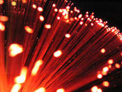 (2008) BT to invest £1bn in 100Mbps fibre optic network