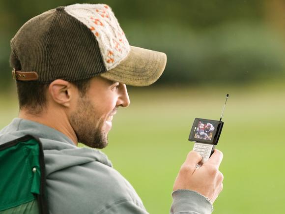 LG to enhance mobile TV