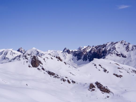 Weird Tech: Everest bloggers defy Chinese
