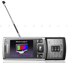 Samsung packs dual mobile digi-TV into new phone
