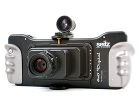 World's biggest 'compact' camera?