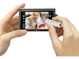 Sony Cyber-shots keep an eye on the kids