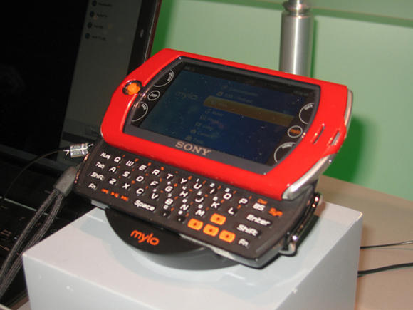Hands on with Sony's new Mylo 2
