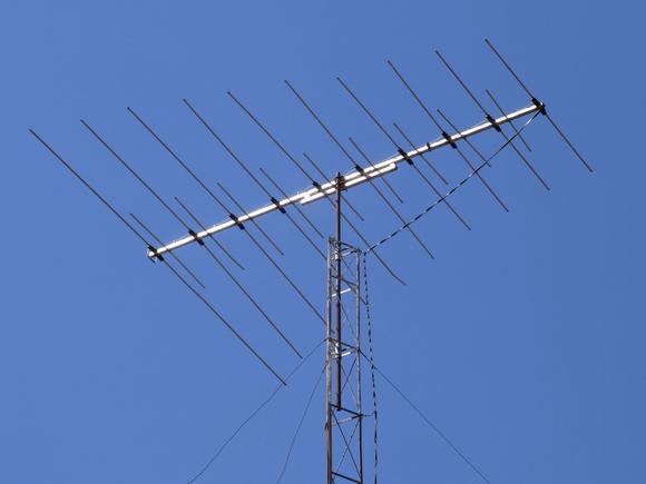 Wireless broadband over TV gets second chance