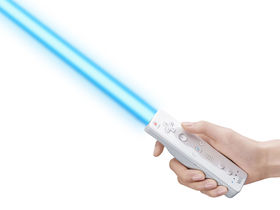 Nintendo Wii lightsaber set for force flop?
